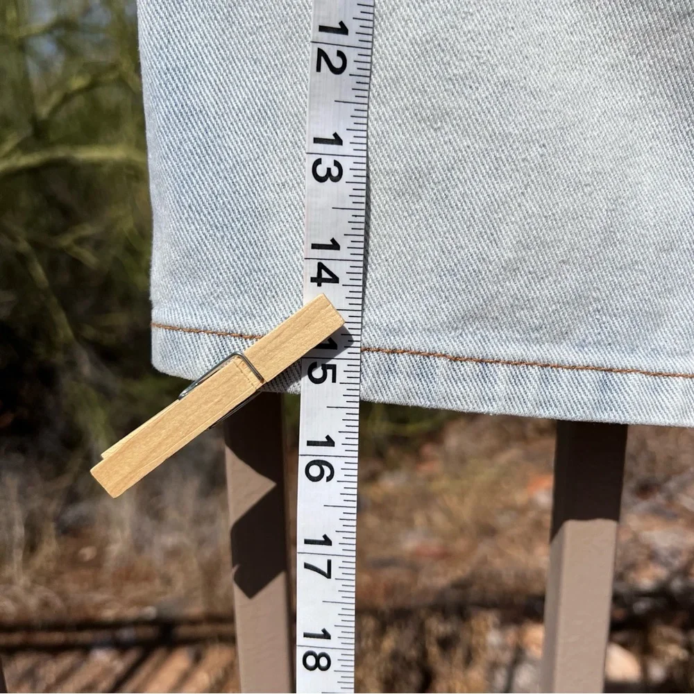 ⬇️💲Billabong NWT Women’s Denim Button Down Skirt Size 25 Lighter Denim 💯% Cotton - Picture 7 of 11